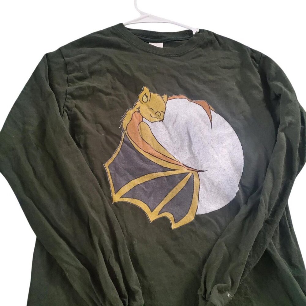 Unique Custom Design Bat Graphic Tee Long-Sleeve Green Indie Kawaii Grunge